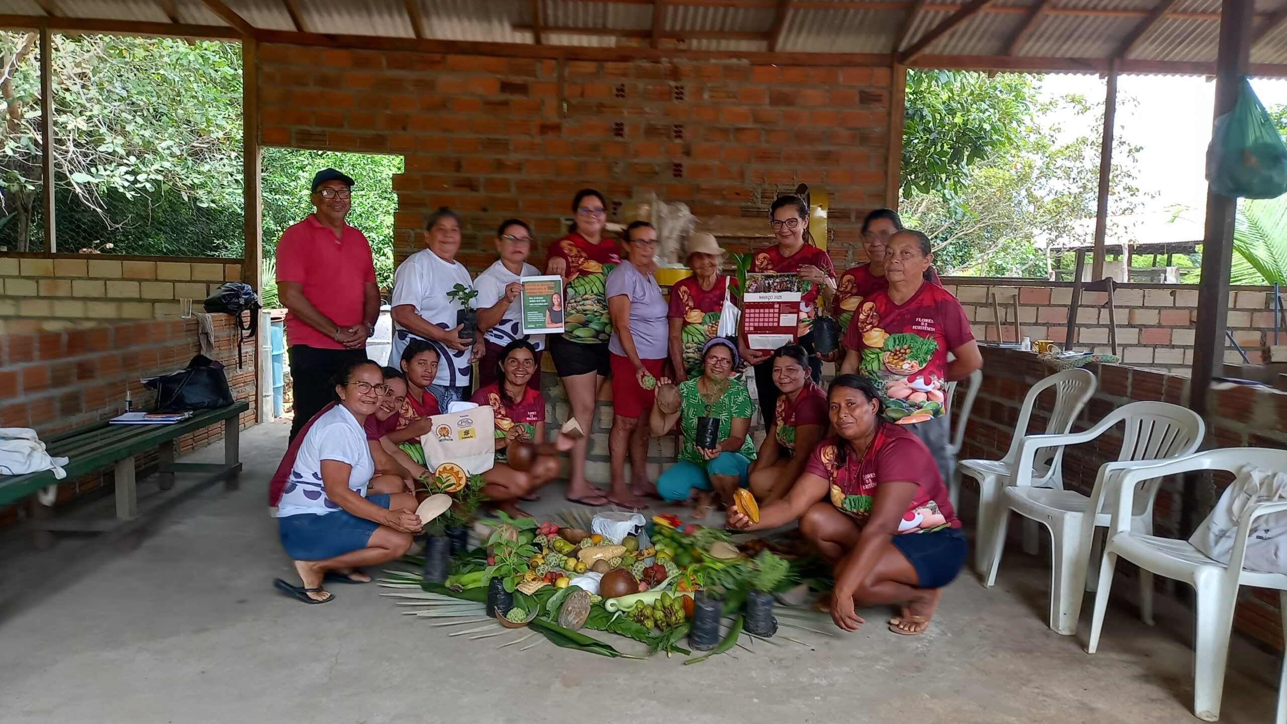 Roda de conversa em Arapixuna reúne mulheres para dialogar sobre mudanças climáticas na Amazônia