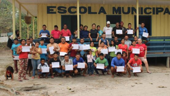Primeira-turma-Oficina-de-Jovens-Comunicadores-Indigenas-Apurina-Foto-Daniel-Lima-scaled