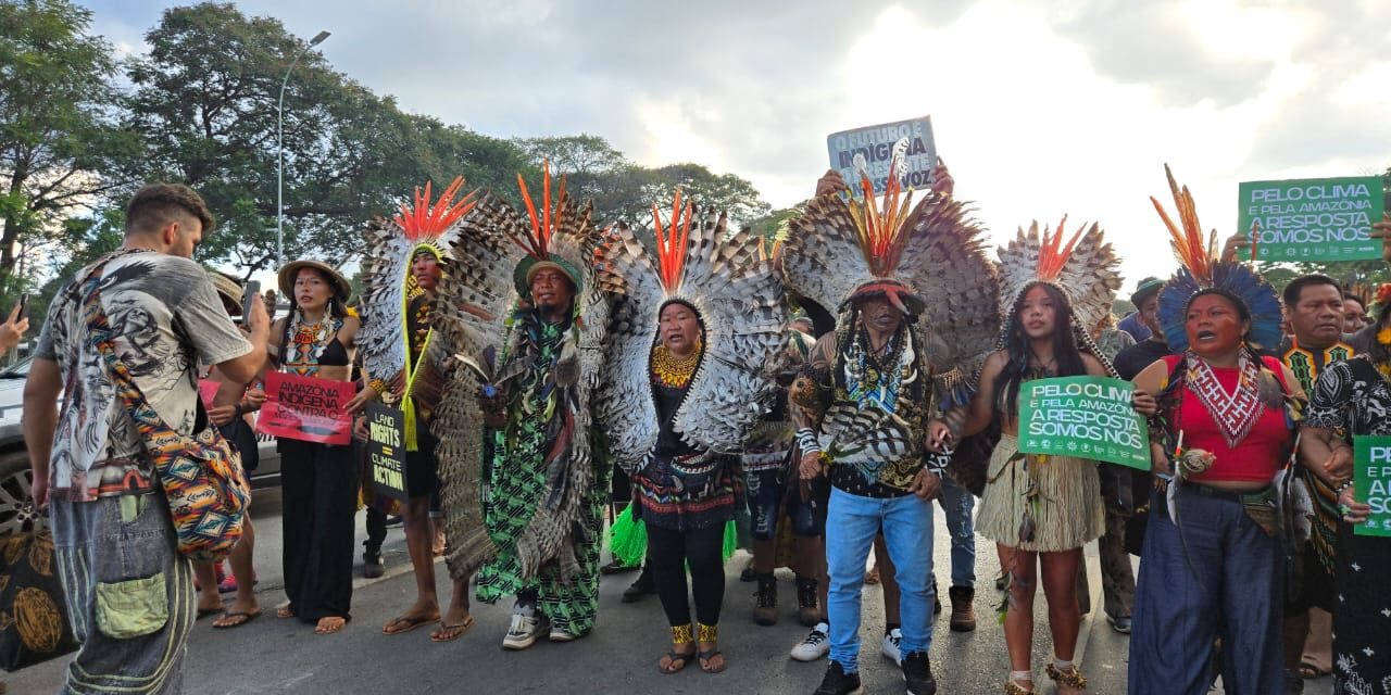 A Violência contra os Povos Indígenas e a Urgente Defesa da Amazônia 
